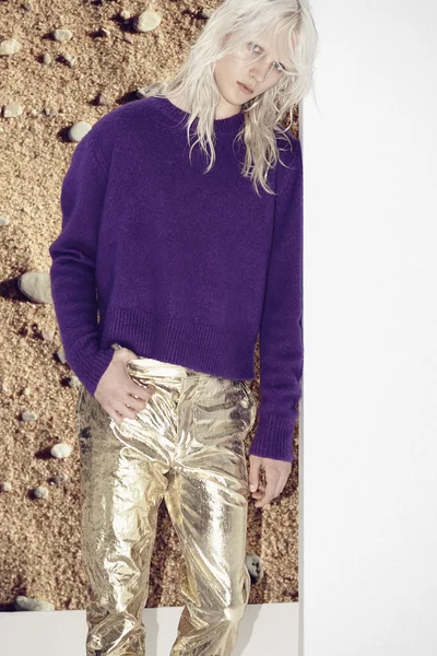 Look 4